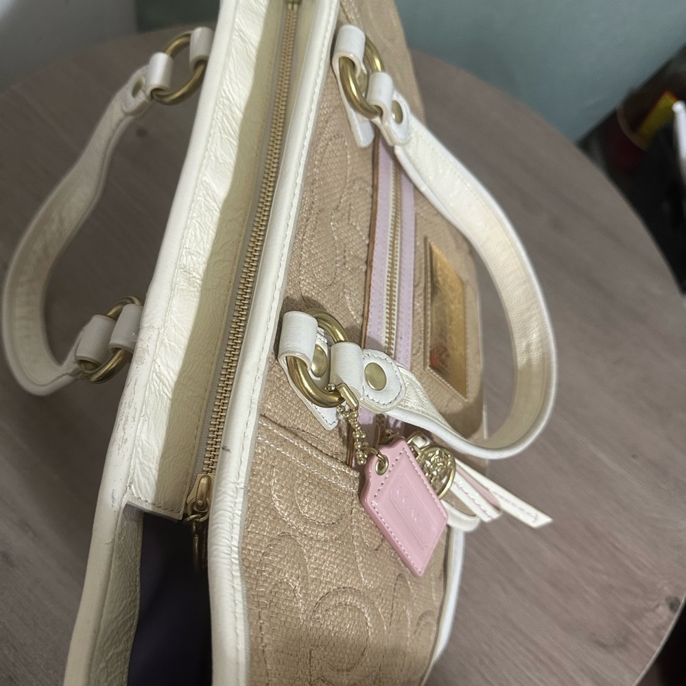 Coach Poppy Tan and White Women's tote Bag - Picture 2 of 12